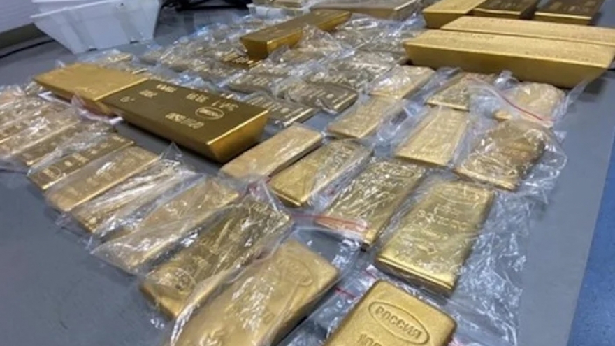 Đề nghị truy tố 25 bị can vụ buôn lậu vàng